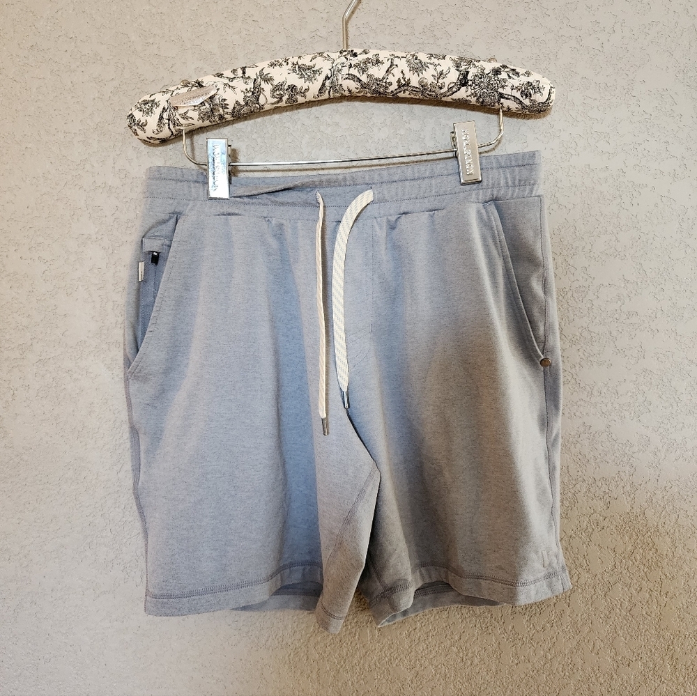Vuori Light Blue Shorts Size Small - Picture 1 of 5